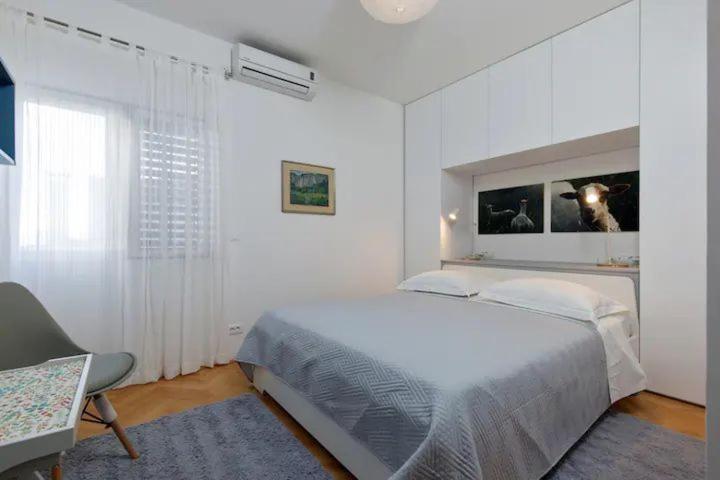 Apartment & Rooms Nugal マカルスカ 部屋 写真